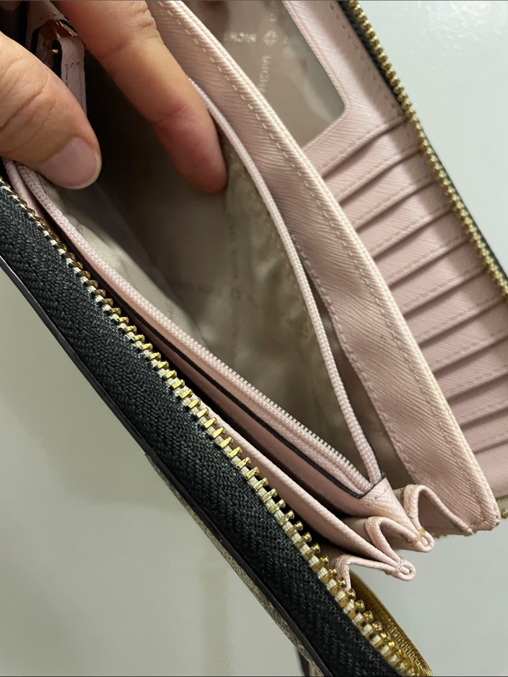 Michael Kors Beige Logo Zip Wallet with Pink & White Center Stripe - Picture 17 of 17